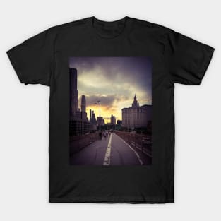 Brooklyn Bridge Sunset Manhattan Skyline NYC T-Shirt